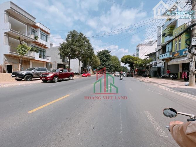 9M MẶT TIỀN ĐINH TIÊN HOÀNG, TP BMT ⚫️DT: 9x40 ⚫️Giá 25tỷ