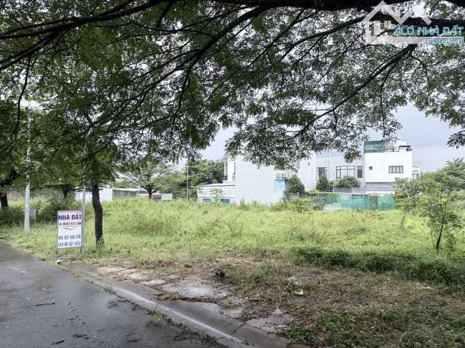Chủ cần tiền cọc nhà cho con nên ra gấp lô Long Thành giá 1 tỉ