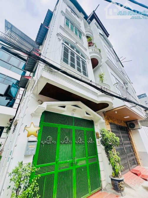 BÁN NHÀ LÔ GÓC MẶT NGÕ Ô TÔ PHỐ ĐÀO TẤN - 6 tầng đẹp ở luôn - Nhà xây chắc - Nội thất xịn