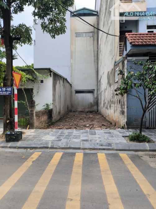 BÁN ĐẤT TÁI ĐỊNH CƯ NGỌC THỤY 35M PHÂN LÔ, Ô TÔ TRÁNH NHỈNH 10 TỶ