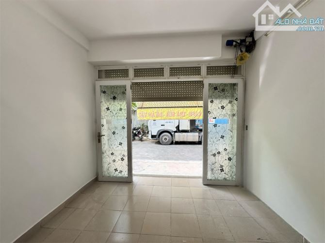 BÁN GẤP SHOPHOUSE CT4B – KHU ĐÔ THỊ VĨNH ĐIỀM TRUNG, NHA TRANG 2pn 2 toilet