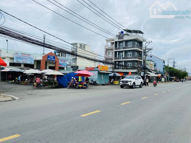 Chủ bán 3lô đất sau chợ Nhựt Chánh