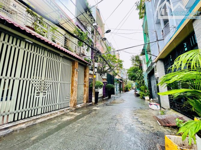 Bán Nhà 220m2 12x19m Gần Cư Xá Bắc Hải-CMT8-Lý Thường Kiệt-Hẻm 6m Nhà Mới Có Sân Rộng