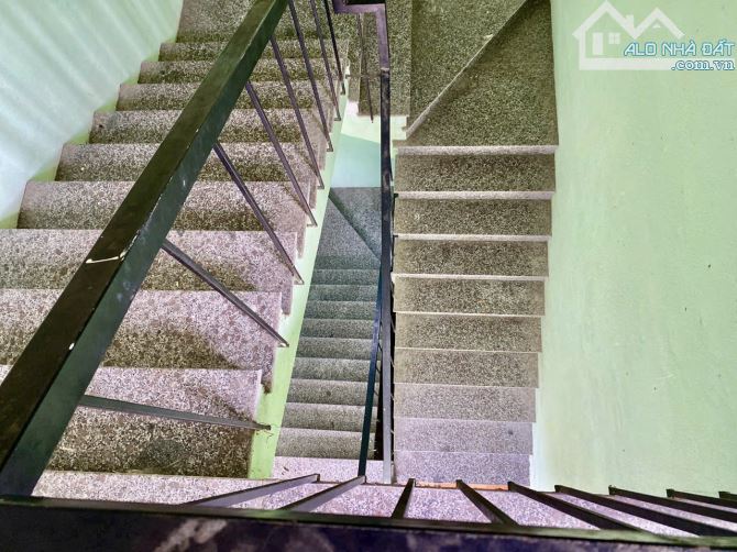 DÃY TRỌ 3 TẦNG – 8 PHÒNG – PHƯỚC LÝ ĐƯỜNG 7M5