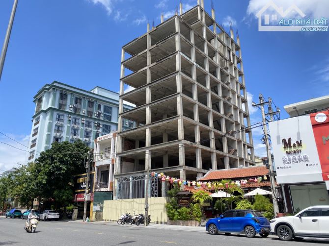 Đất và khung nhà 10 tầng + 1 hầm mặt tiền Nguyễn Thái Học, ngay trung tâm phố Tây Huế