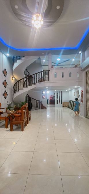 CHÍNH CHỦ BÁN NHÀ KINH DOANH 2 LẦU GÓC 2 MẶT TIỀN – KDC VIP, PHƯỜNG BIÊN HÒA, ĐỒNG NAI