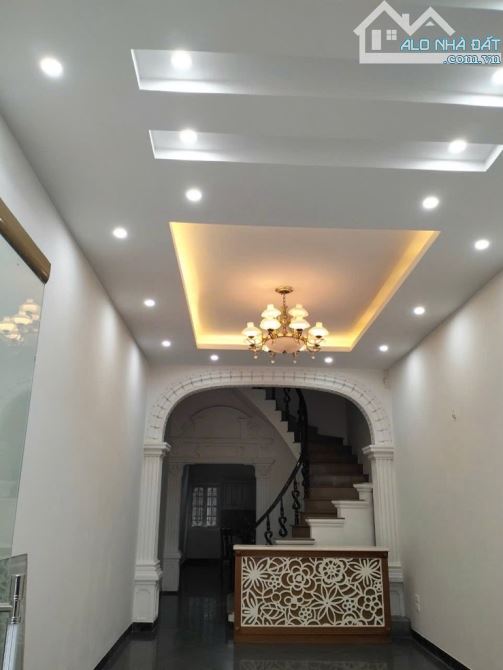 🏡 Bán nhà Nguyễn Hy Quang, ngõ rộng thoáng, 50m² x 4T, giá chỉ 16.8 tỷ