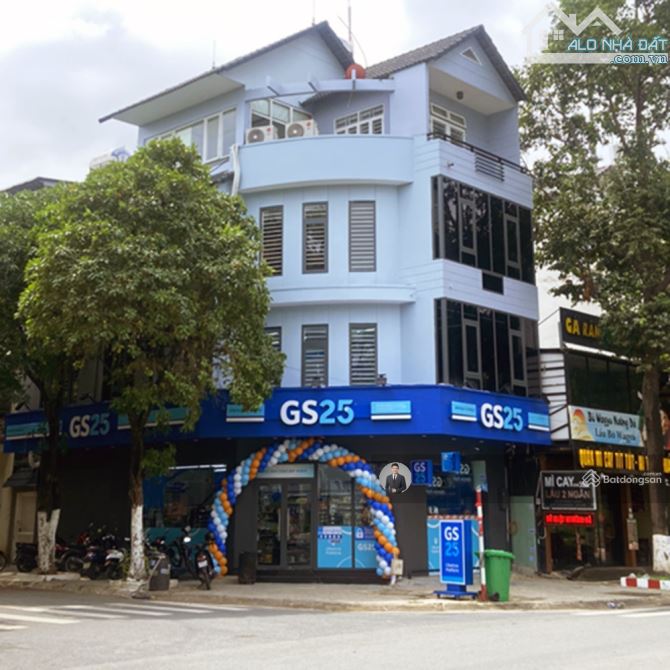 Siêu phẩm căn Góc 2 MT Hồng Hà - Yên Thế, Q.Tân Bình - DT:10x12m - HĐT: 100trđ - Giá 35 tỷ