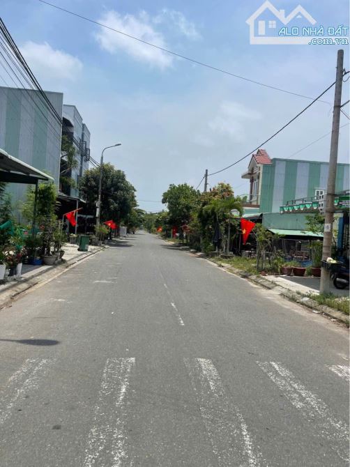 📌📌📌LÀM VIỆC TRỰC TIẾP GIÁ TỐT !!!bán lô mặt tiền thạch sơn 3