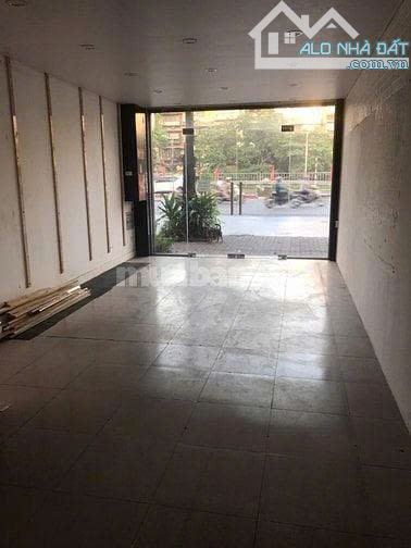 Cho thuê nhà mặt phố Nguyễn Văn Cừ – Long Biên, DT 70m², 5 tầng, MT 5m, giá 42 triệu/tháng