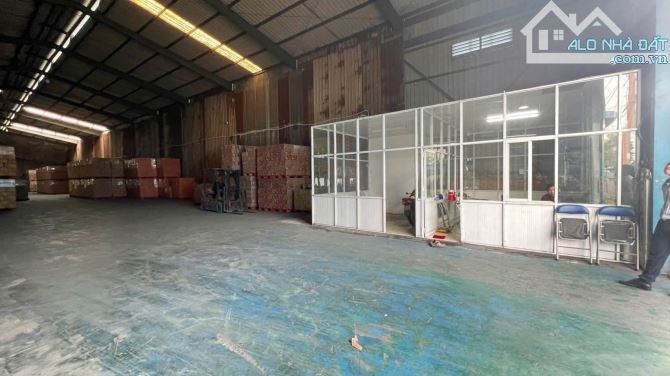 Cho thuê kho Quận 2 .Trục Nguyễn Thị Định . Mai Chí Thọ 500m2 - 1000M2 LƯU KHO