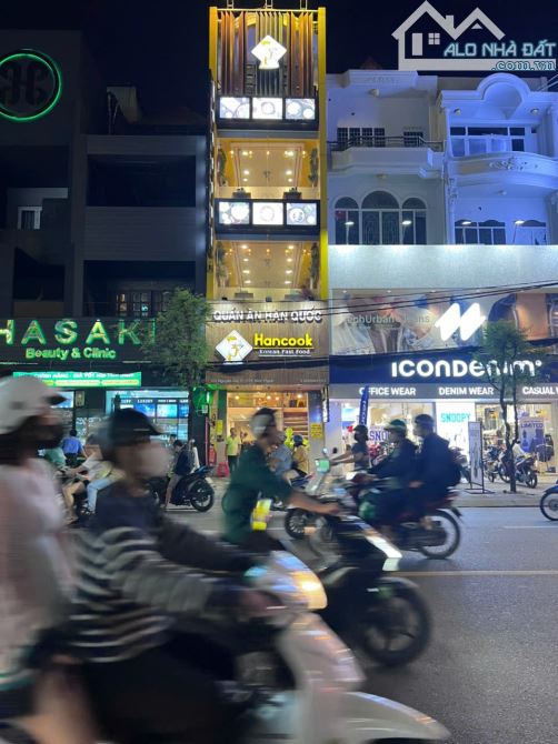 CẦN BÁN GẤP NHÀ MẶT PHỐ NGUYỄN TRÃI, 1 TRỆT 4 LẦU, KINH DOANH SẦM UẤT - GIÁ 24 TỶ