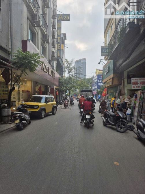 BÁN NHÀ ĐẸP, MỚI - 6 TẦNG - Thang máy nhập khẩu - Vị trí đẹp Xuân La, Tây Hồ