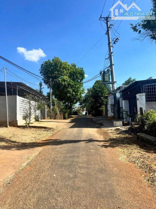 🔥 CHỈ 1 TỶ 550 – ĐẤT ĐẸP NGAY CƯ EBUR, CÁCH TRUNG TÂM BMT 4KM 🔥