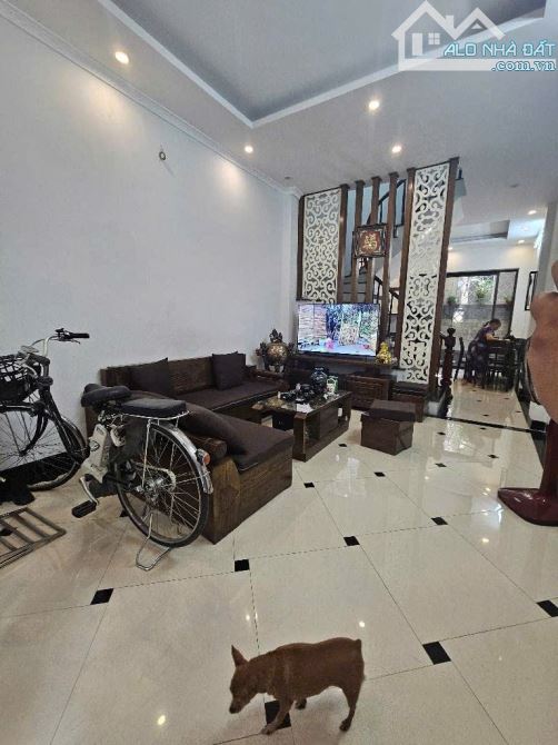 🔥🔥🔥BỜ SÔNG SÉT TRƯƠNG ĐỊNH - NAM ĐÔ 42m2 🔥🔥🔥