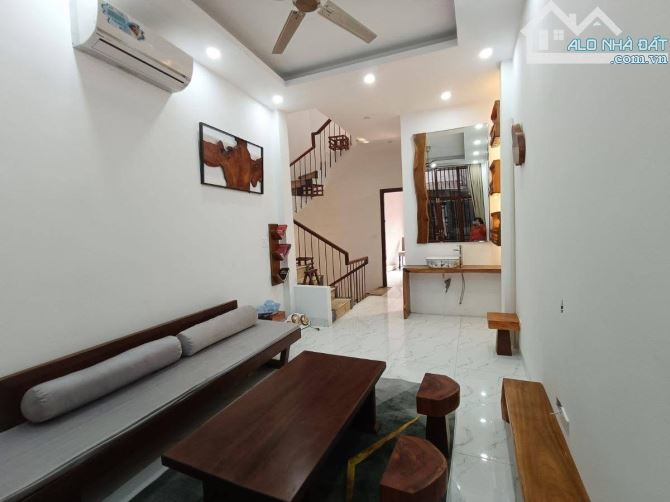 Chỉ 9.95 Tỷ Sở Hữu Nhà Khương Trung 47m2 x 4 tầng nội thất gỗ Lim, yên tĩnh đáng sống.