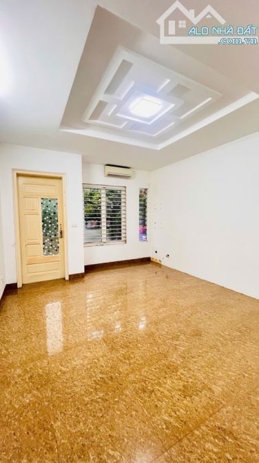 bán nhà kđt văn quán hà đông dt 80m, 20xx tỷ vị trí quá đẹp
