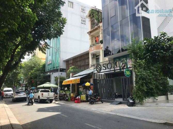 Toà nhà Building mặt tiền trung tâm Q3 giá rẻ
