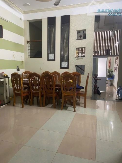BÁN MẶT TIỀN PHAN CHU TRINH - PHỐ BMT. GIÁ: 17 TỶ