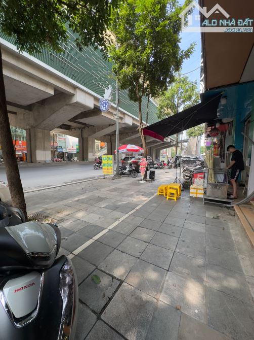Nhà mặt phố Quang Trung, Hà Đông, Kinh doanh ngày đêm, 50 m² , 17 tỷ.