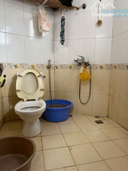 Bán nhà Bùi Xương Trạch, đất xen kẹt 3 tầng 1.6 tỷ