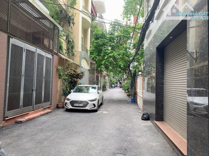 BÁN NHÀ LÔ GÓC 3 THOÁNG PHÂN LÔ Ô TÔ VÀO NHÀ GẦN PHỐ NGUYỄN VIẾT XUÂN- THANH XUÂN