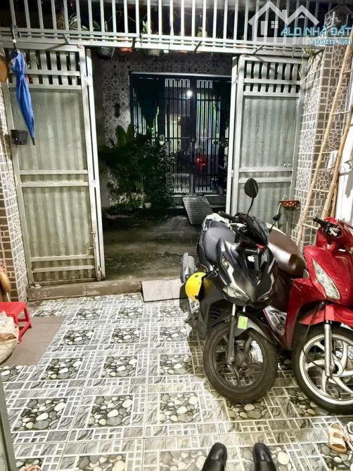 🌈7x16  BÁN  2 CĂN NHÀ NGÃ BA BẦU đường BÙI VĂN NGỮ Q12