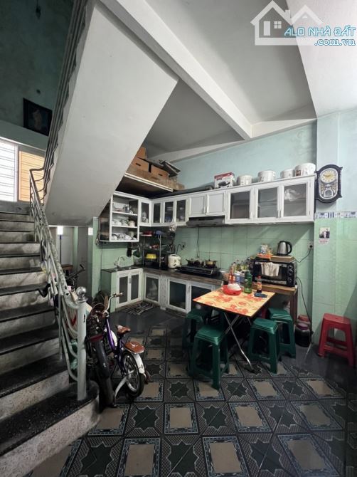 ► Góc Kiệt Núi Thành gần Duy Tân, 64m2, ngang 6, 2 tầng, 4.x tỷ