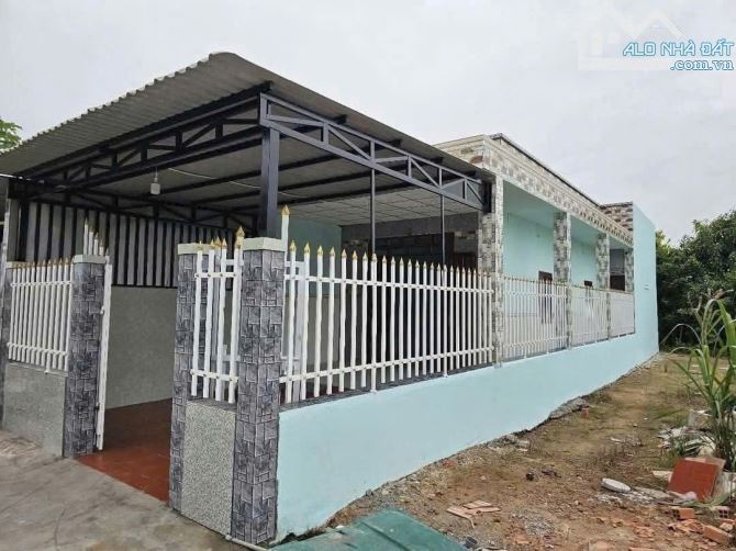 Nhà 100m2 Khu Dân Cư Bình Đức Bến Lức Long An 1tỷ350