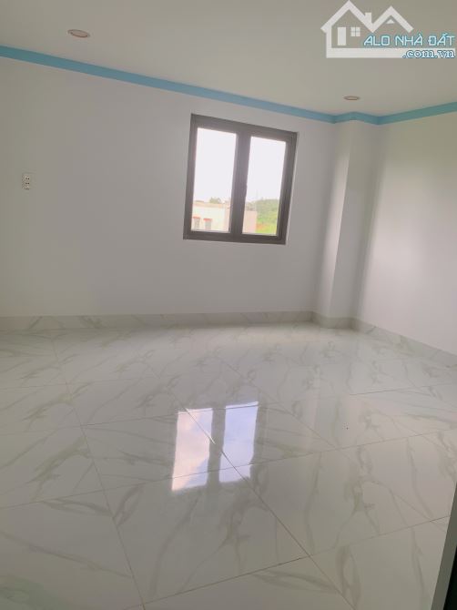 Nhà mới xây 130m2, 1T1L, 3pn 2wc - sổ riêng - thổ cư 100%, sát chợ, cách KCN 200m - 10