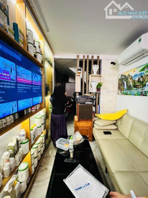 Bán nhà Nguyễn Đình Chiểu – Hai Bà Trưng, 20/35m², 5 tầng, giá 8.5 tỷ – Lô góc 3 mặt ngõ - 10