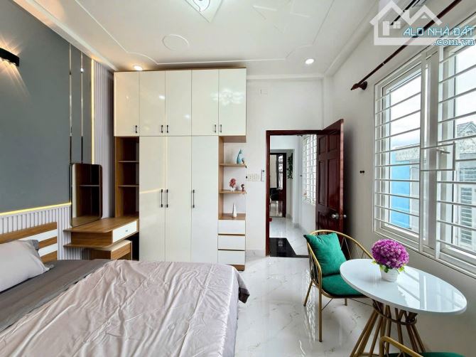 ⭐ Nhà phố cao cấp 1/. Hiệp thành 35,Q12,tphcm.giá : 6,099 tỷ thương lượng.  • 4 x 15, 4 Tầ - 10