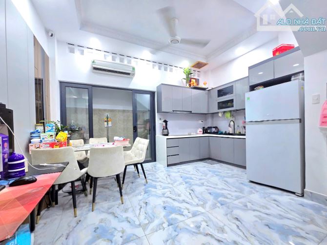 Nhà Hẻm Oto-Rẻ Nhất- 4 Tầng- 5x10m - 3 Phòng Ngủ Master-6 tỷ 150 - 10