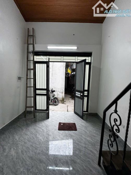 Bán nhà cổ nhuế - nhà đẹp ở ngay - gần các trường đại học lớn - 10