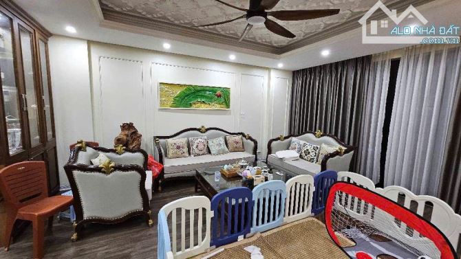 Bán nhà liền kề Tổng cục V - Tân Triều, diện tích 100m², 6 tầng, thang máy, view vườn hoa - 10