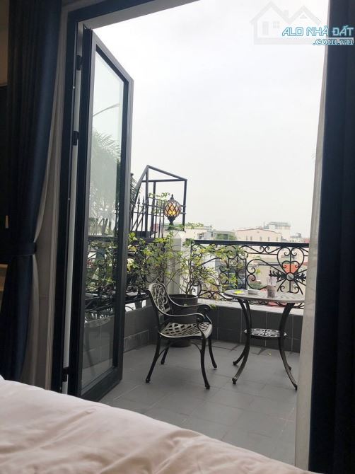 Giảm 70 tỷ - Chủ nợ Bank 150 tỷ - Khách Sạn Phố Cổ - 350m2 - 310 Tỷ - Doanh Thu 4,5 Tỷ/Th