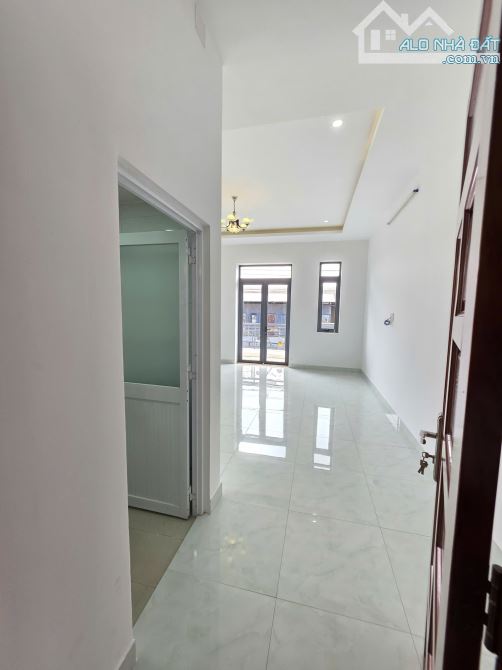 Bán nhà mới 1T2L 5x17m hoàn công, mặt tiền An Phú 21 p. An Phú, tặng nội thất - 11