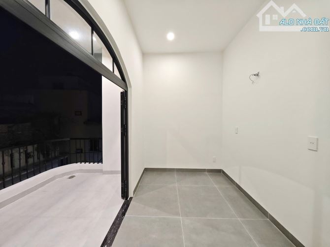 Nhà 3 tầng kiệt Ông Ích Khiêm - Hải Châu Full Nội Thất cách đường chính 50m - 11