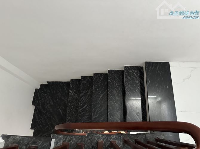 6.3 Tỷ/ 6 Tầng/31 M2/Kẻ Tạnh / Giang Biên - 11