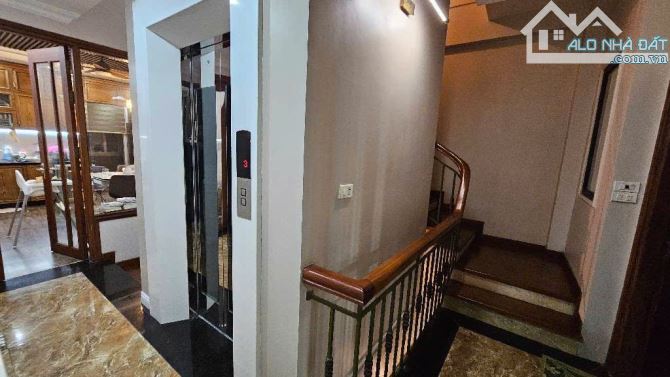 Bán nhà liền kề Tổng cục V - Tân Triều, diện tích 100m², 6 tầng, thang máy, view vườn hoa - 11