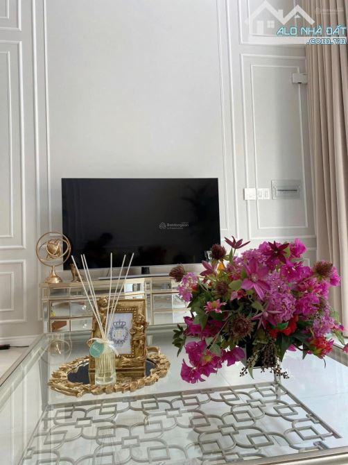 Bán Gấp Nhà Đường Nội Bộ 8m Sư Vạn Hạnh - Quận 10 - 5x18m Vuông - 5 Tầng - 26 Tỷ TL - 11