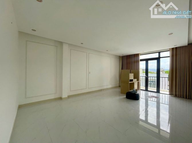 📌📌📌LÀM VIỆC TRỰC TIẾP GIÁ TỐT !!!bán nhà 4 tầng mặt tiền nguyễn huy tự - 11