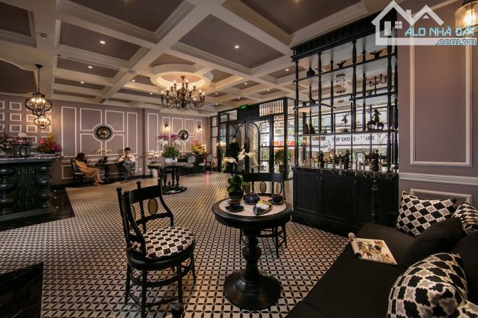 Giảm 70 tỷ - Chủ nợ Bank 150 tỷ - Khách Sạn Phố Cổ - 350m2 - 310 Tỷ - Doanh Thu 4,5 Tỷ/Th