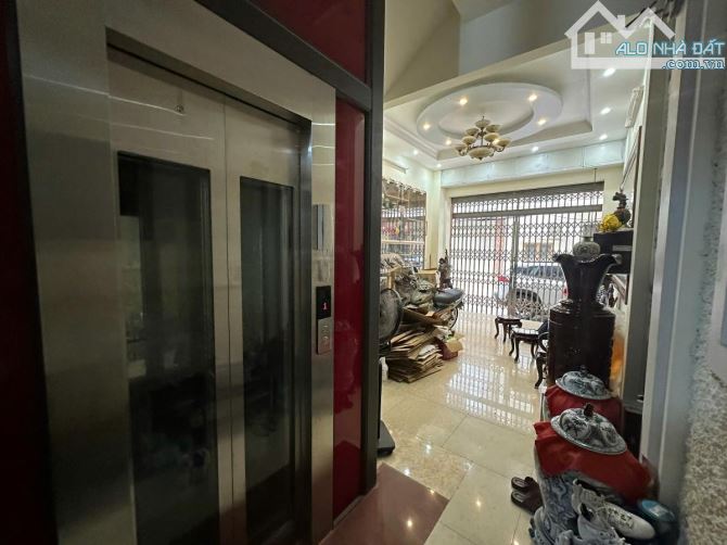 Nguồn kín Nguyên Hồng – 68m², 5 tầng, ô tô tránh, giá 23,8 tỷ – hàng hiếm - 1