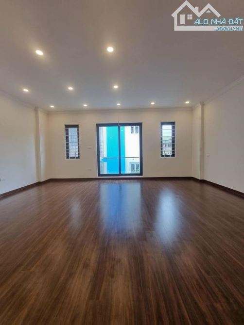 Cực hot, bán nhà Vip Thanh Xuân, siêu rộng, oto, sáng thoáng, 56m2x3t, chỉ 10 tỉ - 1