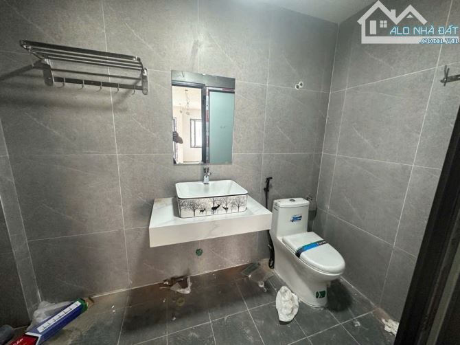 BÁN NHÀ LĨNH NAM HOÀNG MAI – 40M² – 4 TẦNG – NGÕ 3 GÁC – HƠN 6 TỶ - 1
