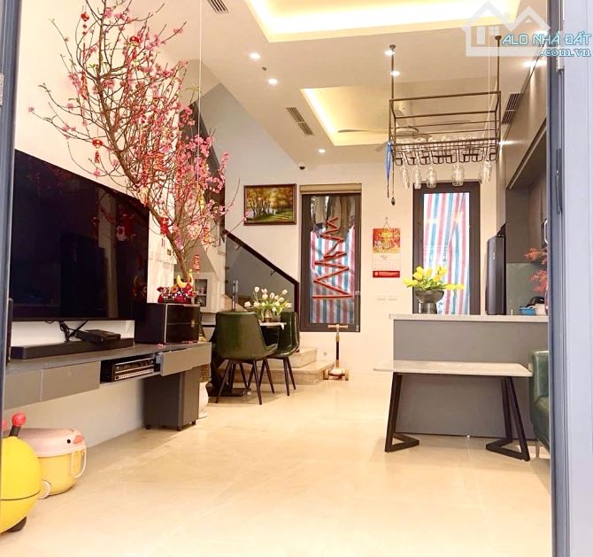 Bán Gấp Nhà Long Biên, Thượng Thanh 75m2-hơn 11 tỷ-Ô TÔ TRÁNH-FULL NỘI THẤT-SỔ VUÔNG - 1