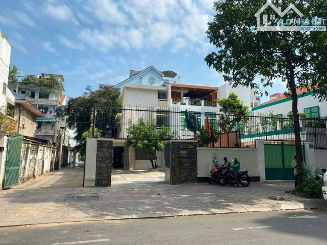 Cần bán nhà 2MT 𝐏𝐀𝐒𝐓𝐄𝐔𝐑_Điện Biên Phủ, 𝐐𝟑. DT: 9x37m, NH:18m. Gía bán 220 TỶ TL - 1