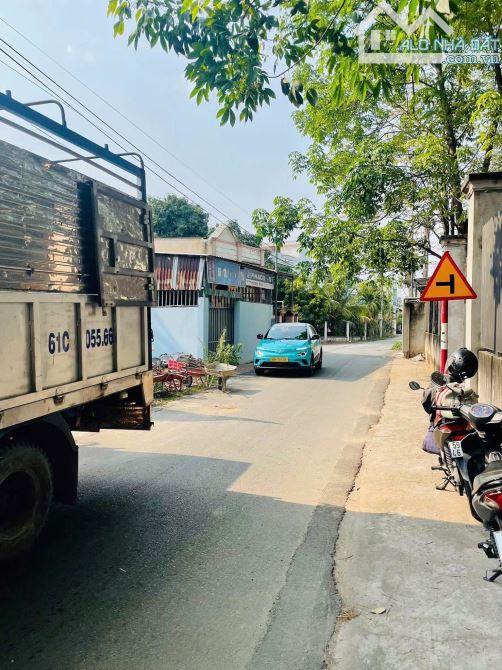 Đất nhánh Dx132 Tân An. Dt 6m4x16 (60tc) giá 1tỷ590 - 1