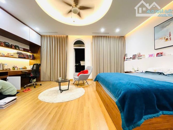 Bán nhà phố Linh Lang, 6 tầng thang máy, 2 mặt thoáng, 20 tỷ - 1
